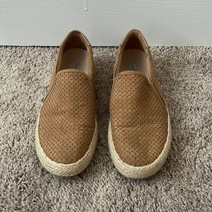 Tan slip-one - Dr. Scholls - 7.5 - Gently Worn